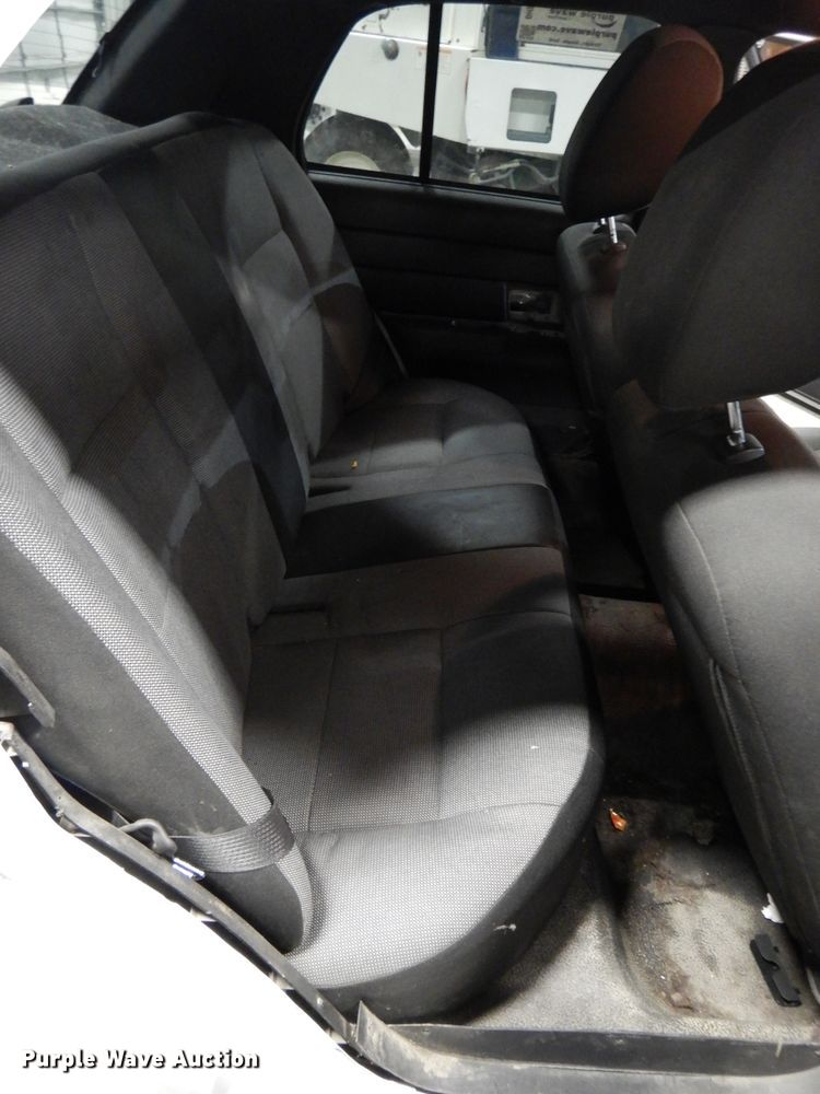 image for item DH2628 2011 Ford Crown Victoria Police Interceptor