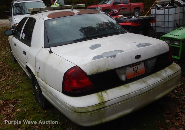 image for item DH6247 2005 Ford Crown Victoria Police Interceptor