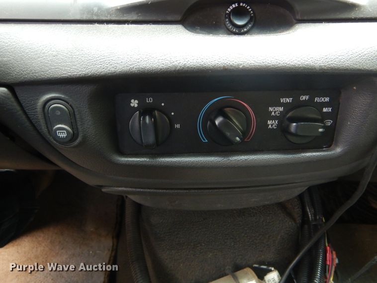 image for item DH6247 2005 Ford Crown Victoria Police Interceptor