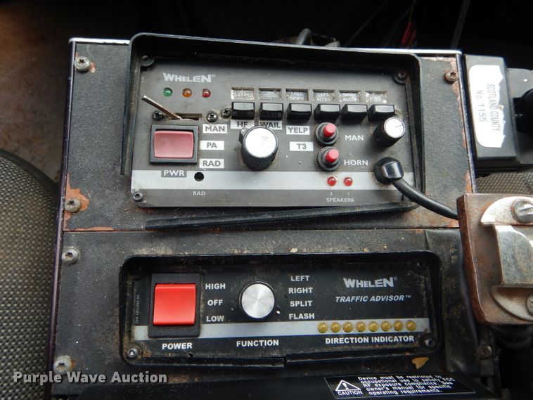 image for item DH6247 2005 Ford Crown Victoria Police Interceptor