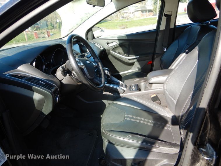 image for item DH6760 2013 Ford Focus