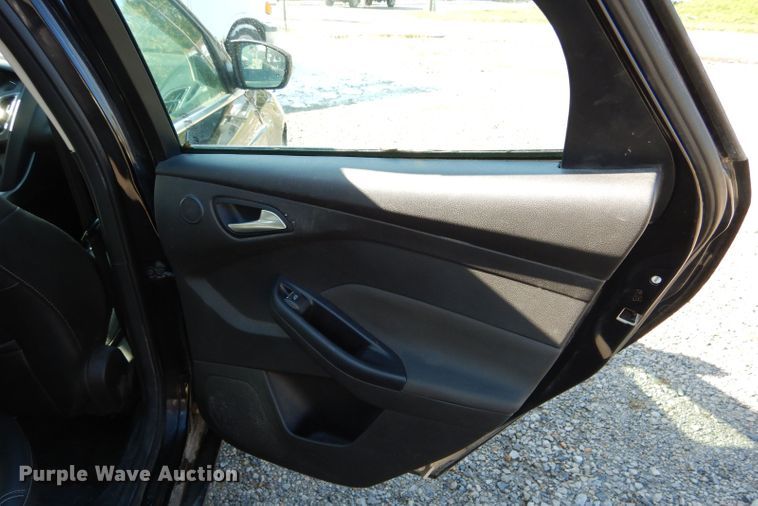 image for item DH6760 2013 Ford Focus