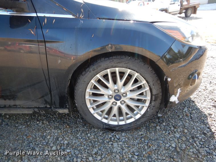 image for item DH6760 2013 Ford Focus