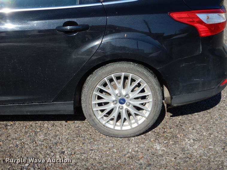 image for item DH6760 2013 Ford Focus