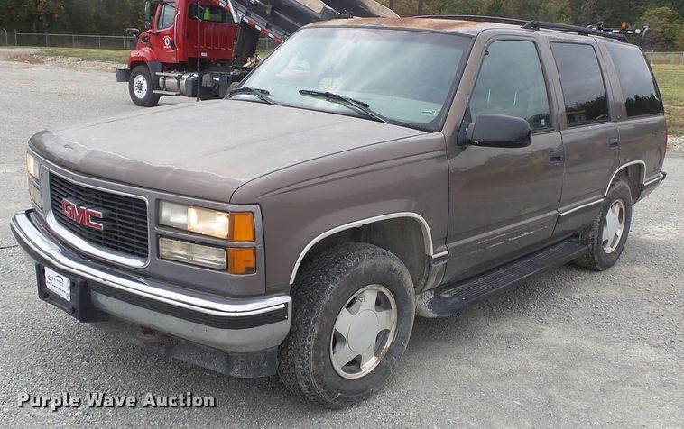 image for item DH7753 1997 GMC Yukon 1500 SUV