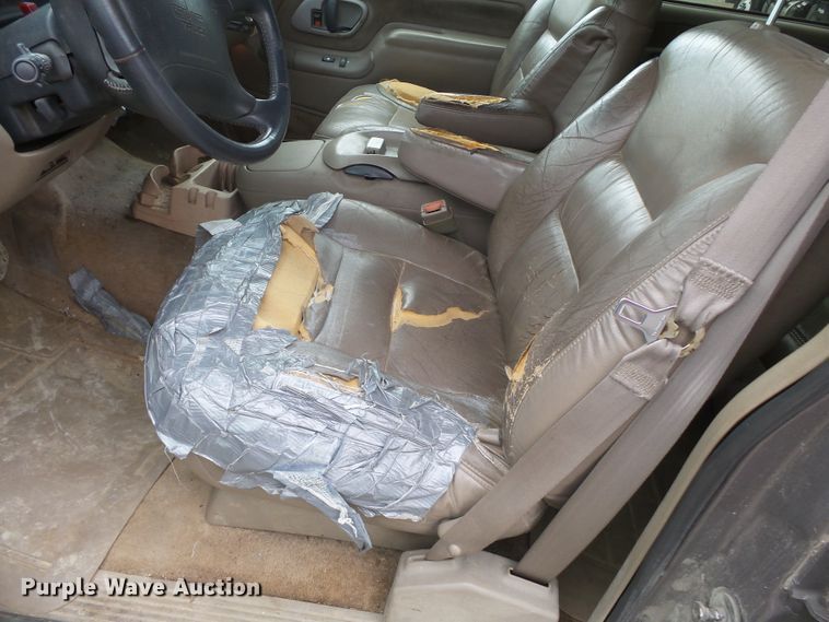 image for item DH7753 1997 GMC Yukon 1500 SUV