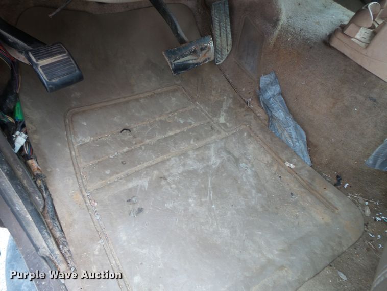 image for item DH7753 1997 GMC Yukon 1500 SUV