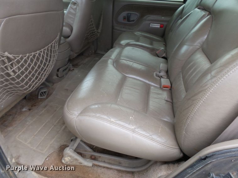 image for item DH7753 1997 GMC Yukon 1500 SUV