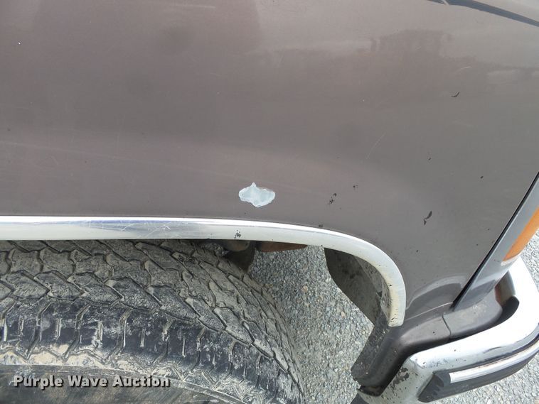 image for item DH7753 1997 GMC Yukon 1500 SUV