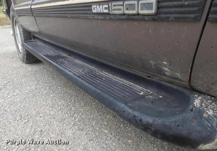 image for item DH7753 1997 GMC Yukon 1500 SUV