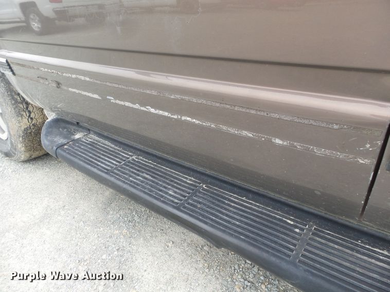 image for item DH7753 1997 GMC Yukon 1500 SUV