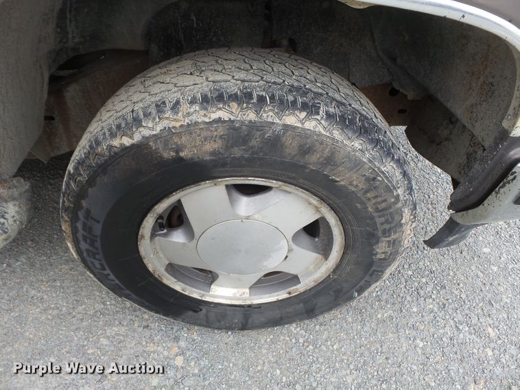 image for item DH7753 1997 GMC Yukon 1500 SUV