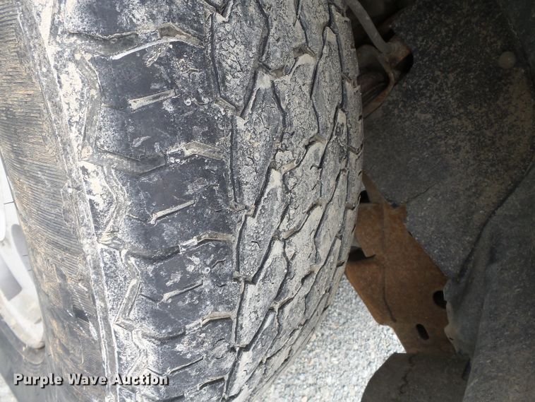 image for item DH7753 1997 GMC Yukon 1500 SUV