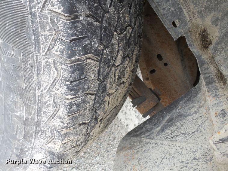 image for item DH7753 1997 GMC Yukon 1500 SUV