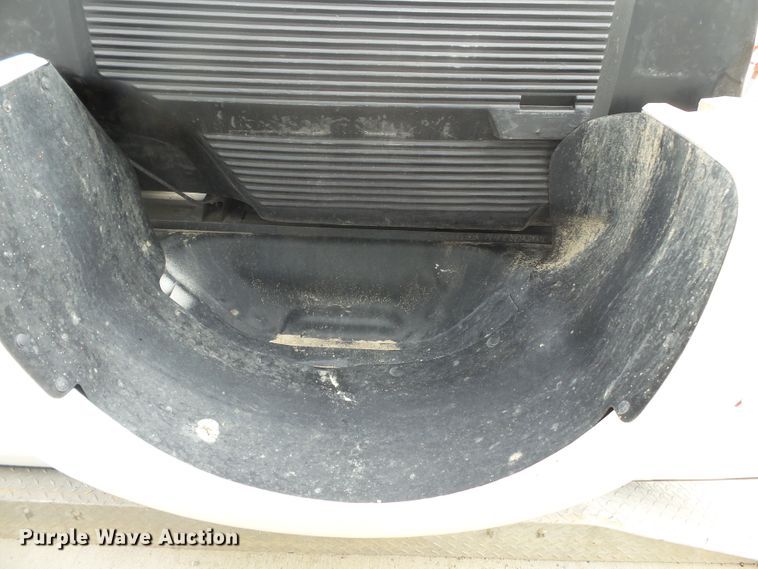 image for item DH7755 2012 Ford F350 pickup truck bed