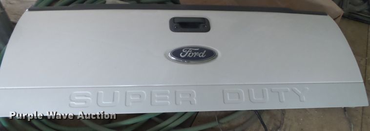 image for item DH7755 2012 Ford F350 pickup truck bed