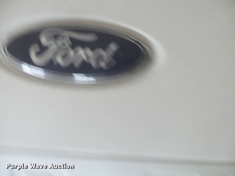 image for item DH7755 2012 Ford F350 pickup truck bed