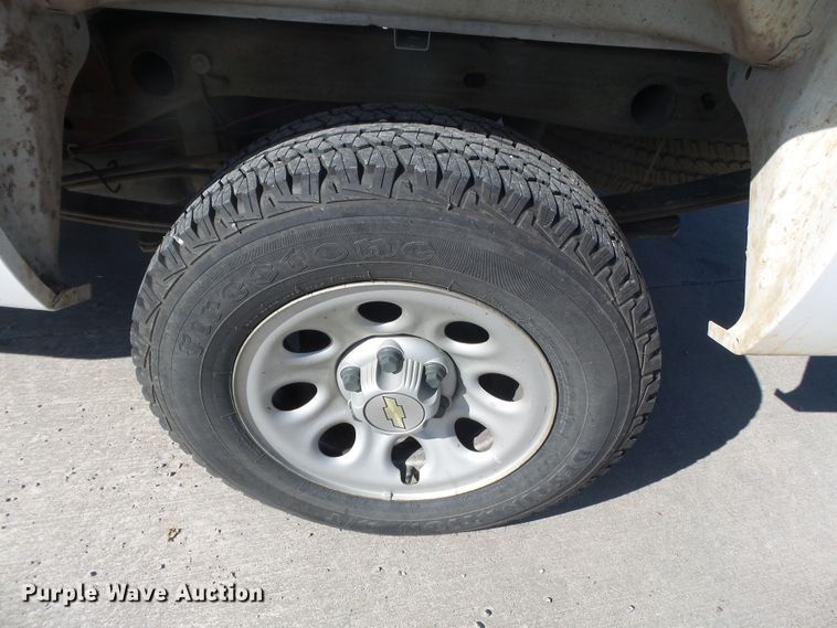 image for item DH7756 2008 Chevrolet Silverado 1500 pickup truck