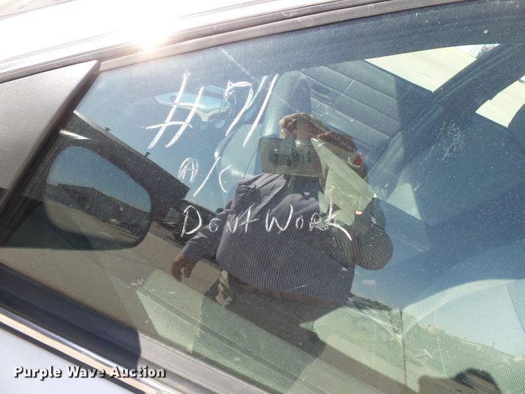 image for item DH7757 2006 Ford Crown Victoria Police Interceptor