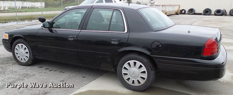 image for item DI0697 2007 Ford Crown Victoria Police Interceptor
