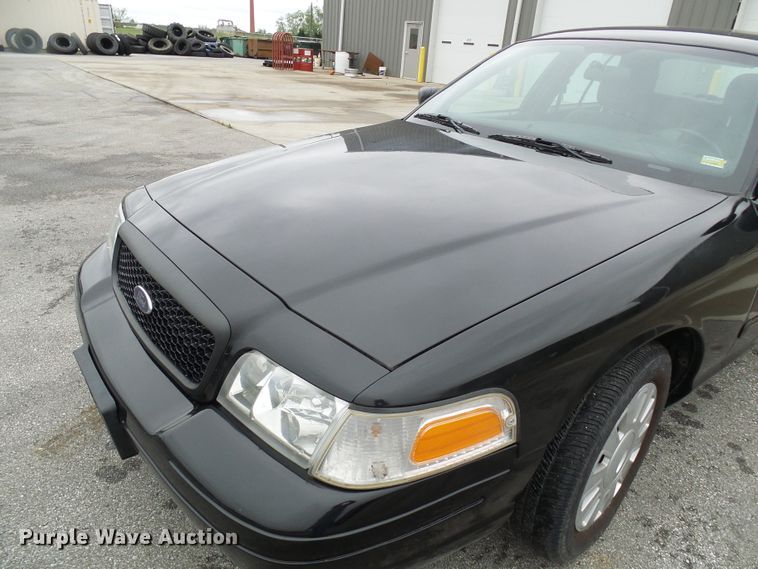 image for item DI0697 2007 Ford Crown Victoria Police Interceptor