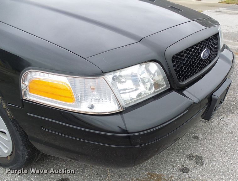 image for item DI0697 2007 Ford Crown Victoria Police Interceptor
