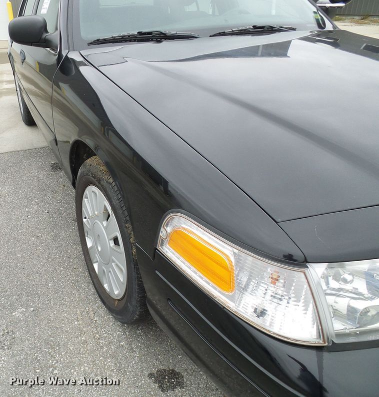 image for item DI0697 2007 Ford Crown Victoria Police Interceptor