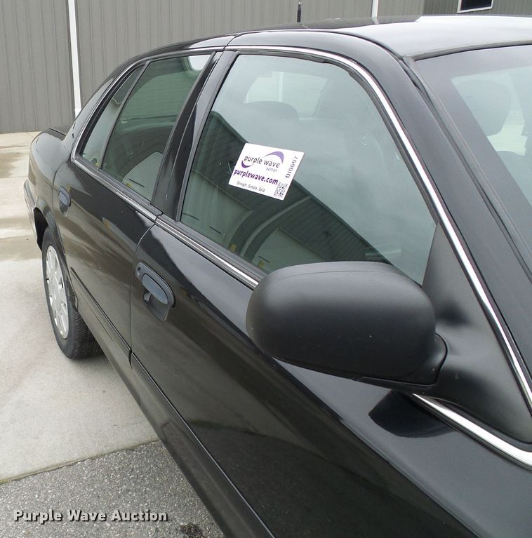 image for item DI0697 2007 Ford Crown Victoria Police Interceptor