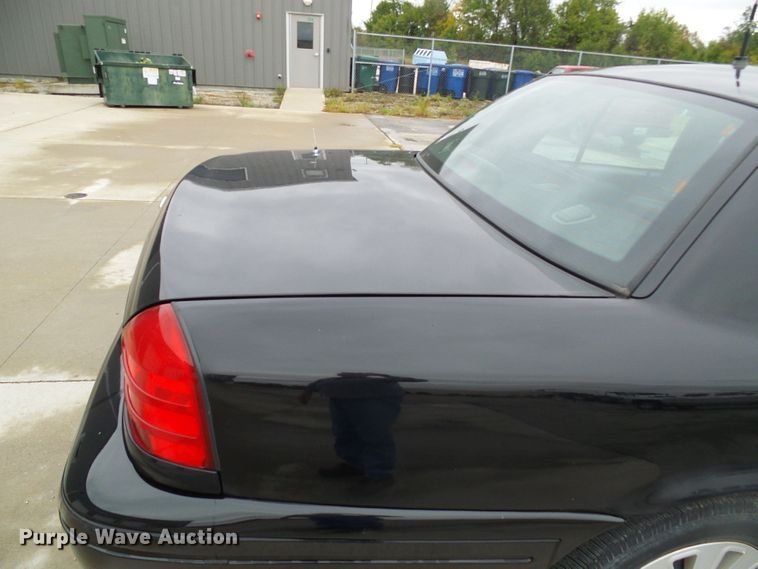 image for item DI0697 2007 Ford Crown Victoria Police Interceptor