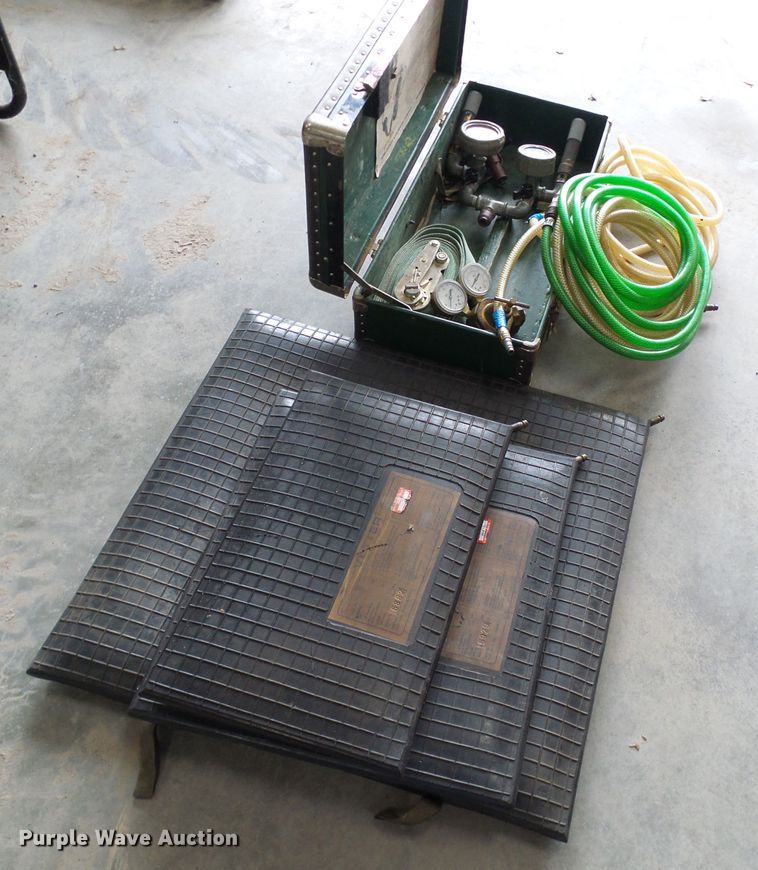 image for item DI0701 Vetter X3 air bags