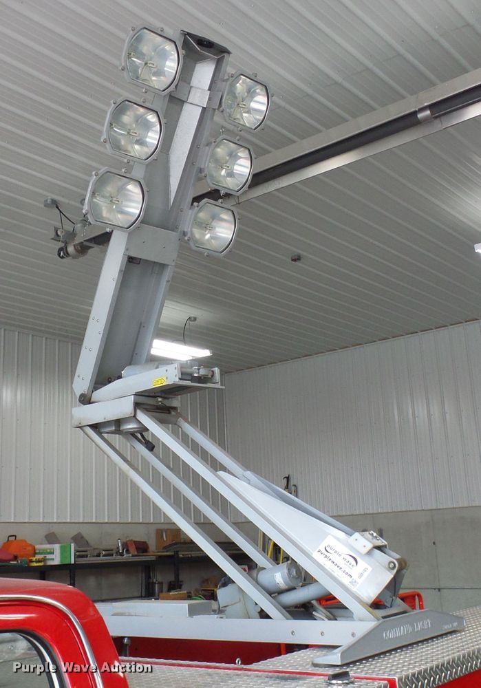 image for item DI0705 Command Light light tower