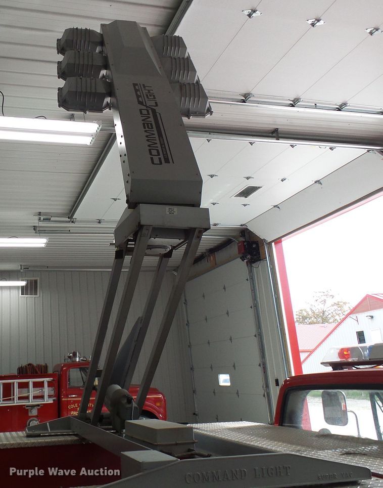 image for item DI0705 Command Light light tower