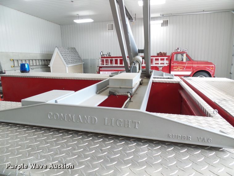 image for item DI0705 Command Light light tower