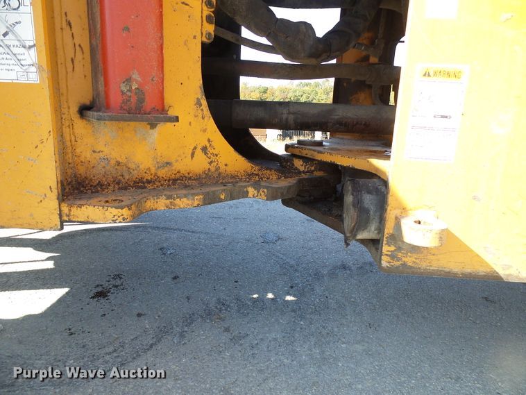 image for item DI0710 2004 Case 721D wheel loader