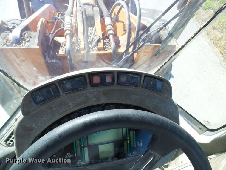 image for item DI0710 2004 Case 721D wheel loader