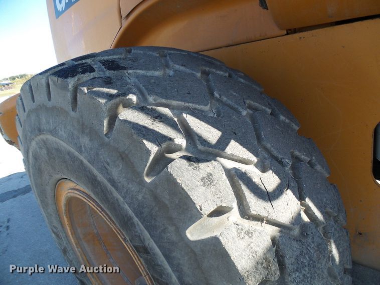 image for item DI0710 2004 Case 721D wheel loader