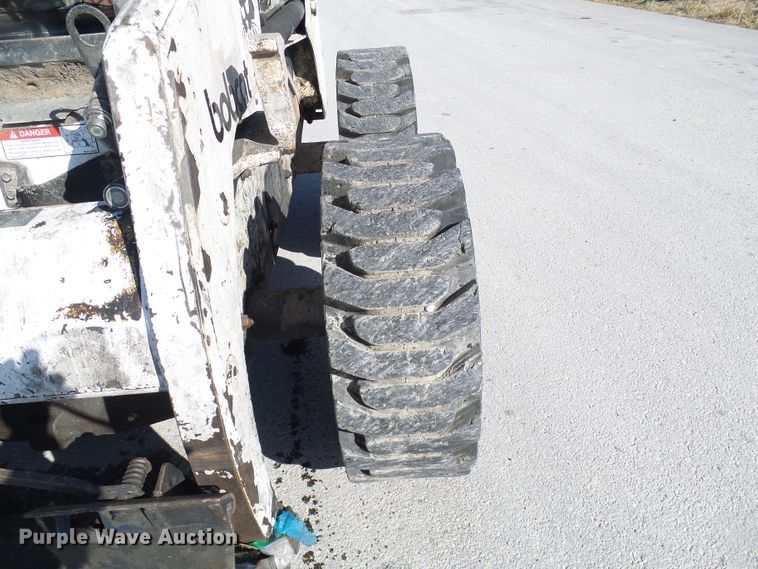 image for item DI0711 1998 Bobcat 863 skid steer