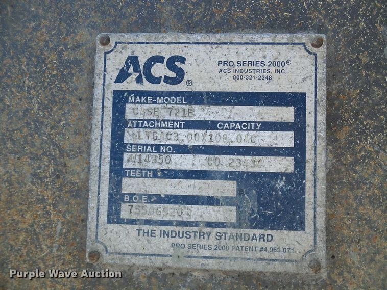 image for item DI0712 ACS Case 721E grapple bucket