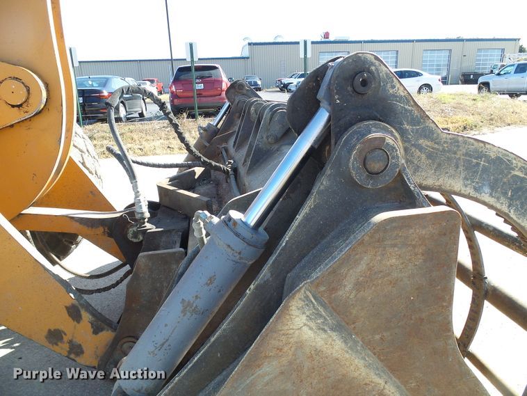 image for item DI0712 ACS Case 721E grapple bucket