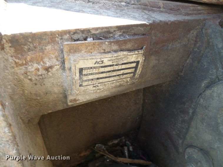 image for item DI0712 ACS Case 721E grapple bucket