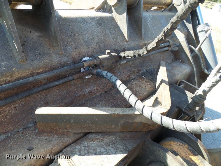 image for item DI0712 ACS Case 721E grapple bucket