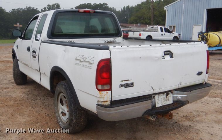 image for item DI2305 2000 Ford F150 XL SuperCab pickup truck