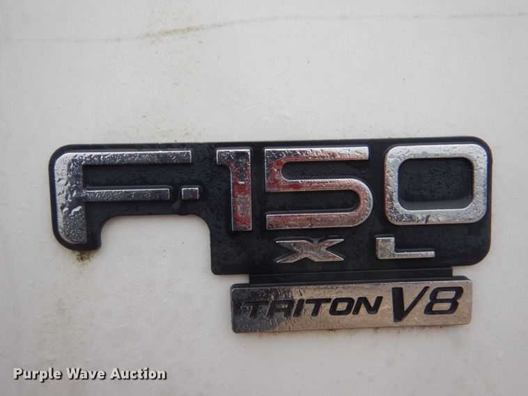 image for item DI2305 2000 Ford F150 XL SuperCab pickup truck