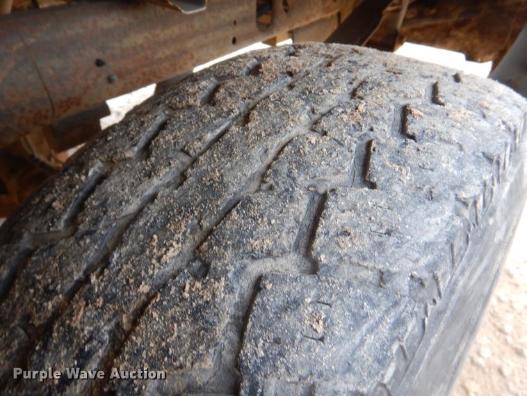 image for item DI2305 2000 Ford F150 XL SuperCab pickup truck