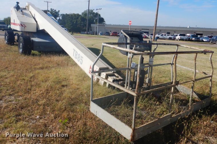 image for item DI2353 1999 Terex TB85 boom lift
