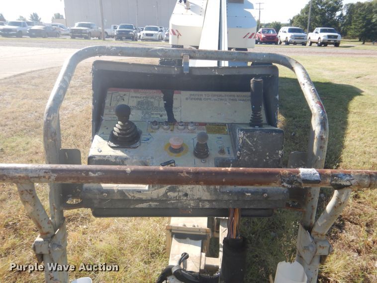 image for item DI2353 1999 Terex TB85 boom lift