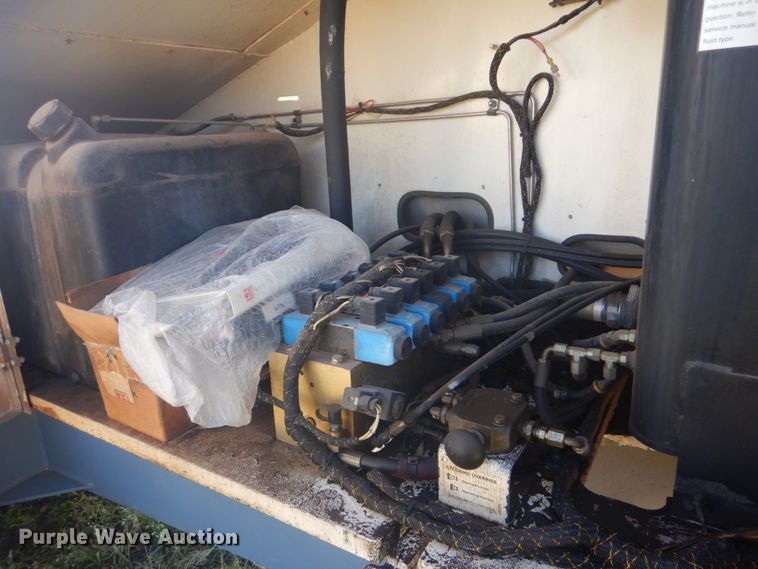 image for item DI2353 1999 Terex TB85 boom lift