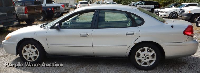 image for item DI2610 2006 Ford Taurus