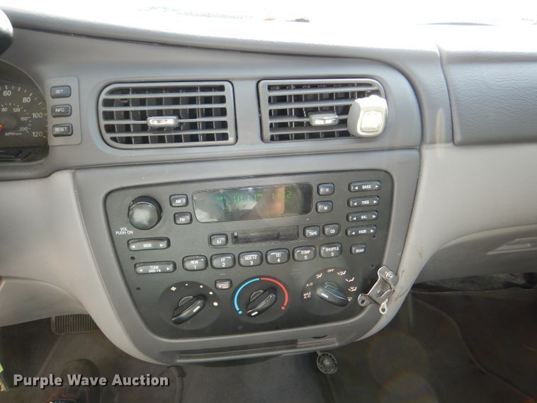 image for item DI2610 2006 Ford Taurus