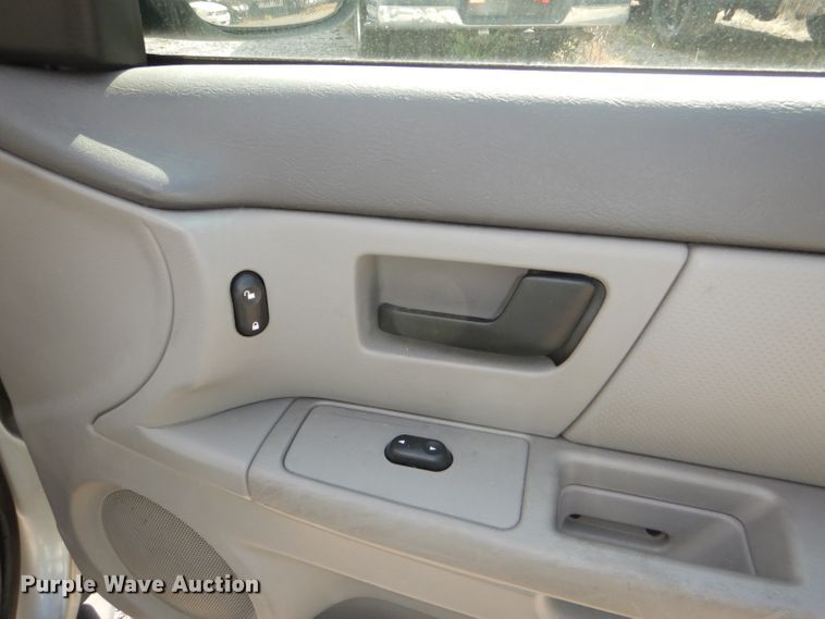 image for item DI2610 2006 Ford Taurus